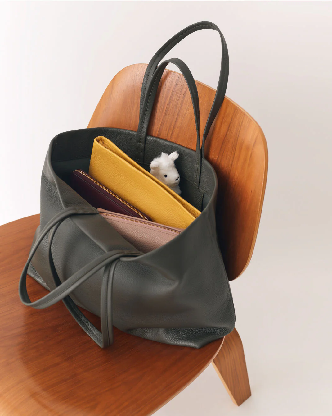 Classic Easy Tote - Image 102