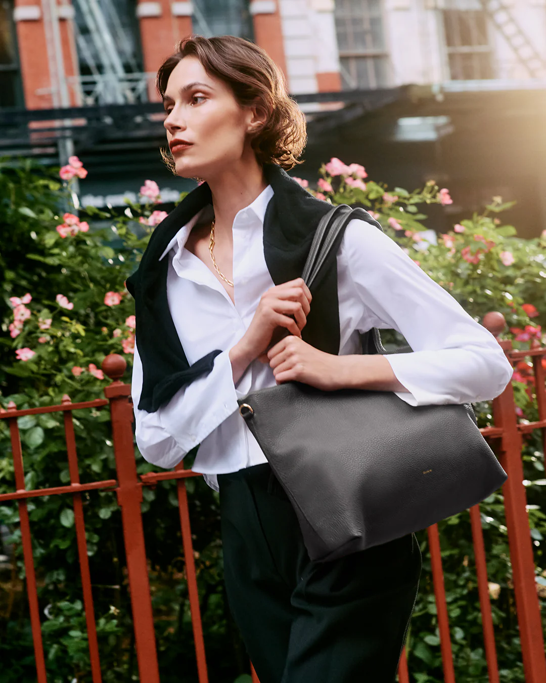 Small Easy Zipper Tote - Image 93