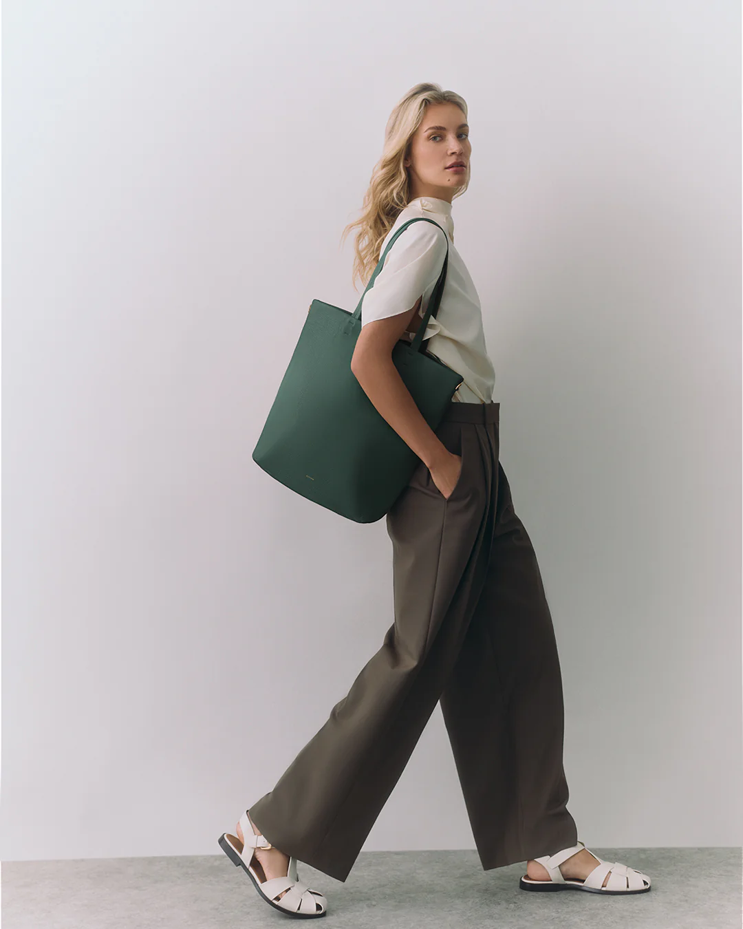 Tall Easy Zipper Tote - Image 110