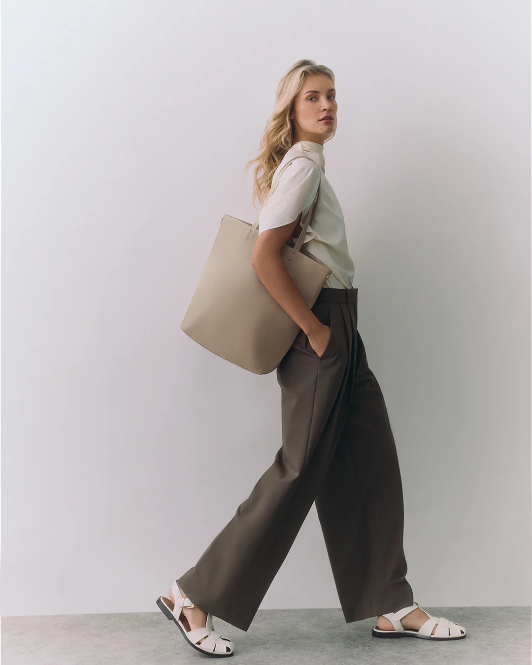 Tall Easy Zipper Tote - Image 131