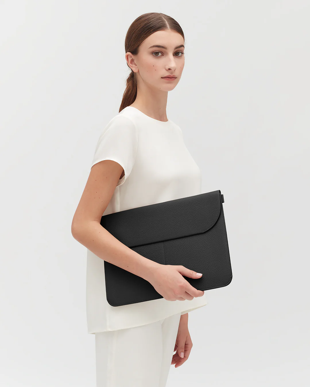 Tech Carryall 13-inch - Image 35