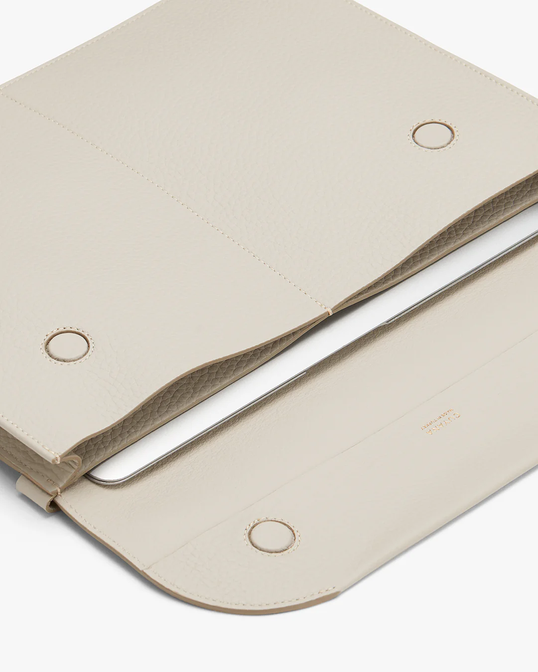 Tech Carryall 13-inch - Image 40