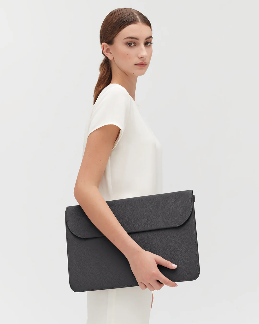 Tech Carryall 16-inch - Image 35