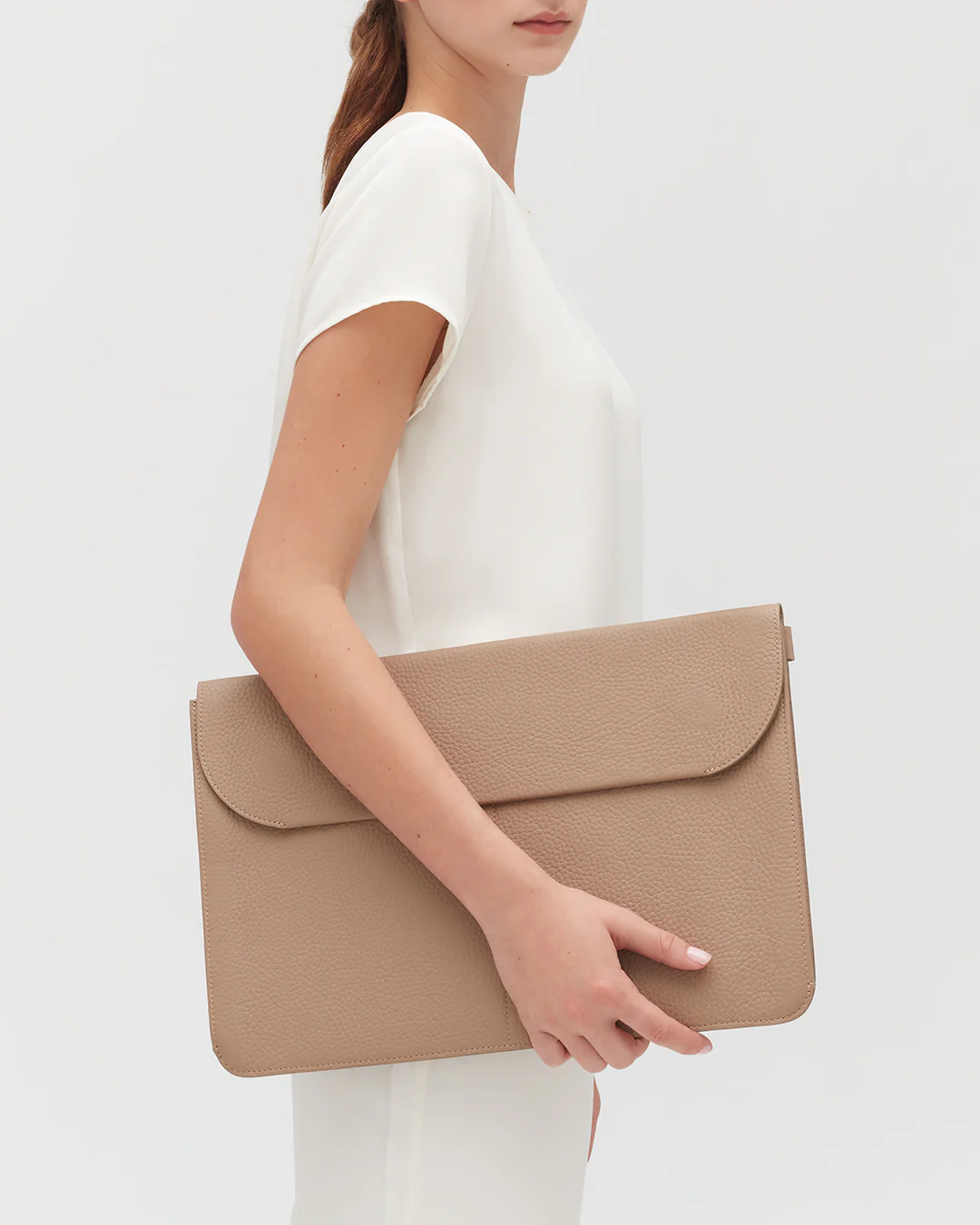 Tech Carryall 16-inch - Image 68