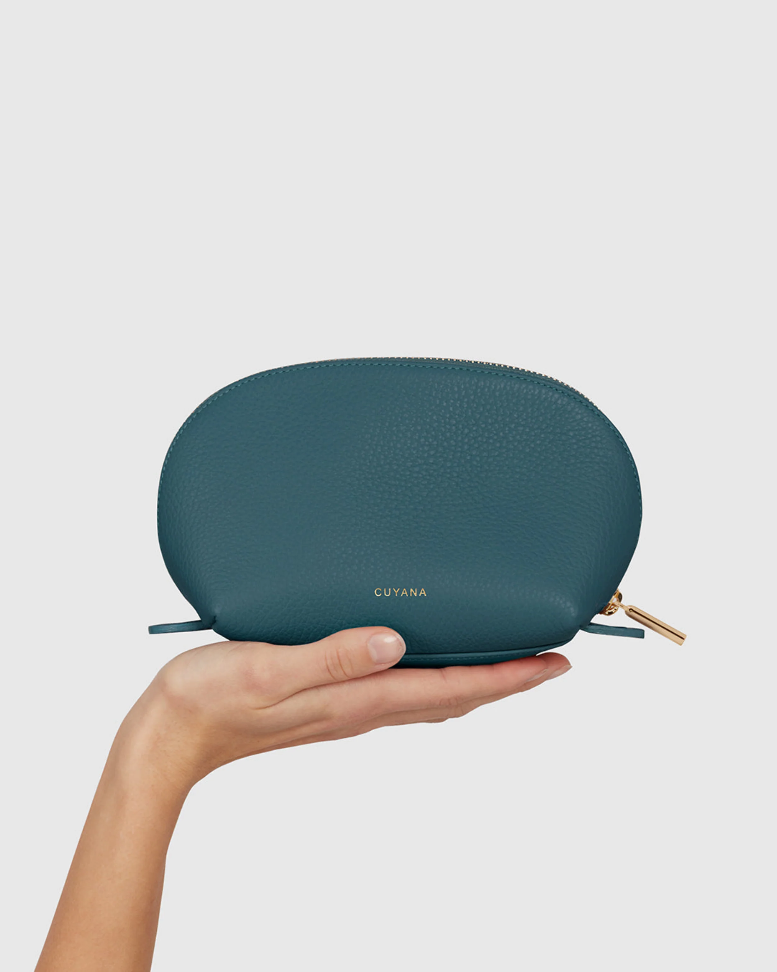 Travel Case Set - Image 148